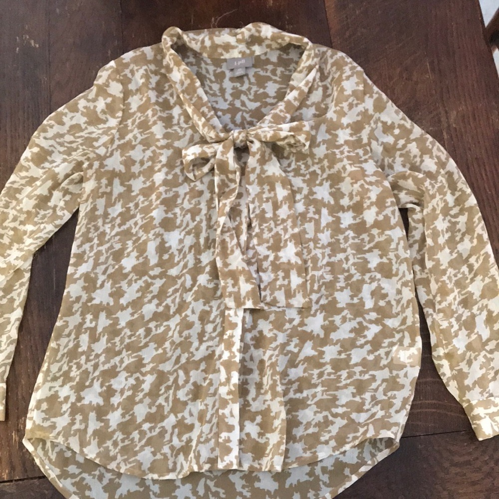 Cool work blouse